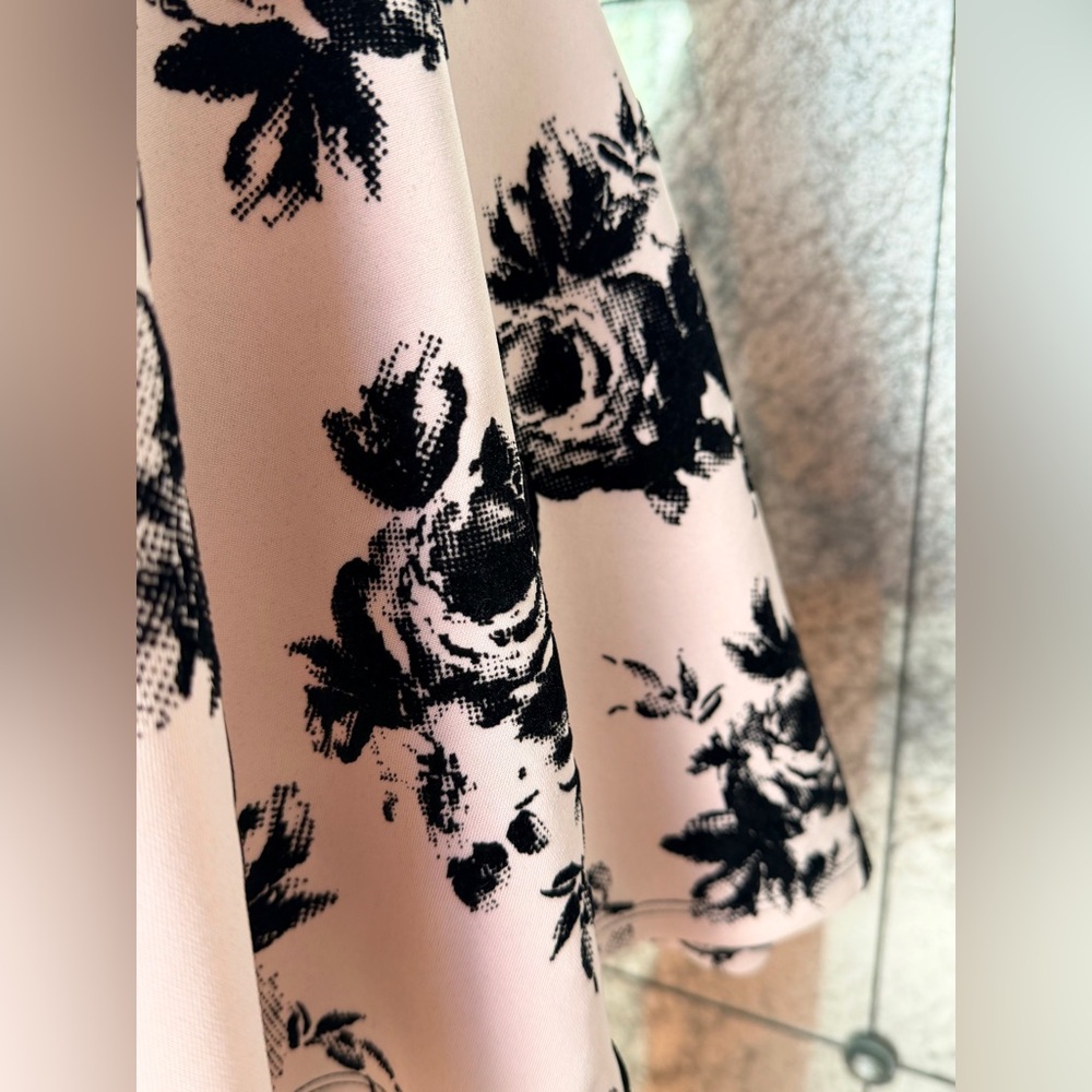 Trixxi Black Floral Mini Dress - Picture 6 of 12